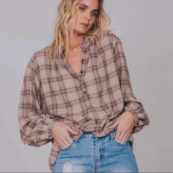 Free People Northern Bound Plaid Pullover Blouse Beige Combo Size Medium - Picture 1 of 7